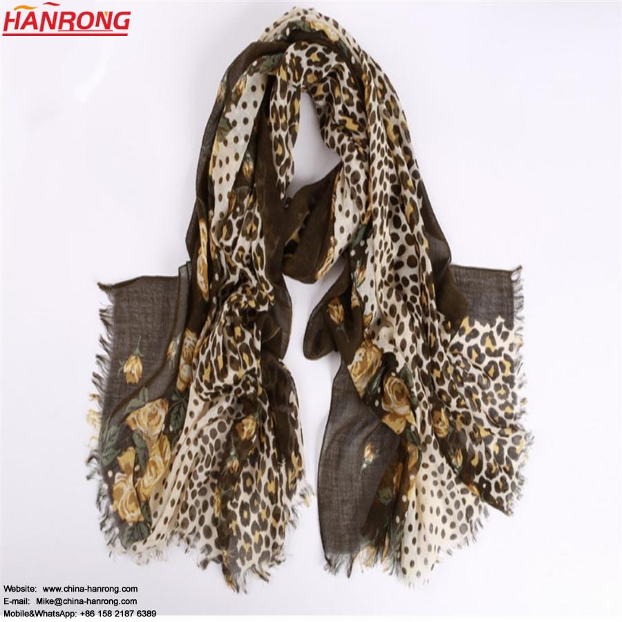 Women Winter Warm Leopard Printed Neck Wool Scarf