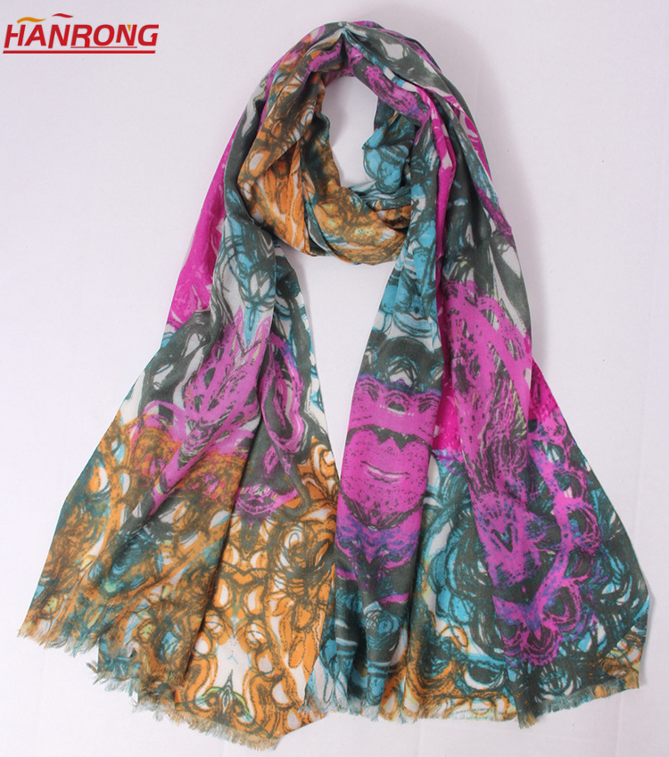 New Fashionable Factory Outlet Large Area Flowers Printed Women Cashmere Pashmina Scarf