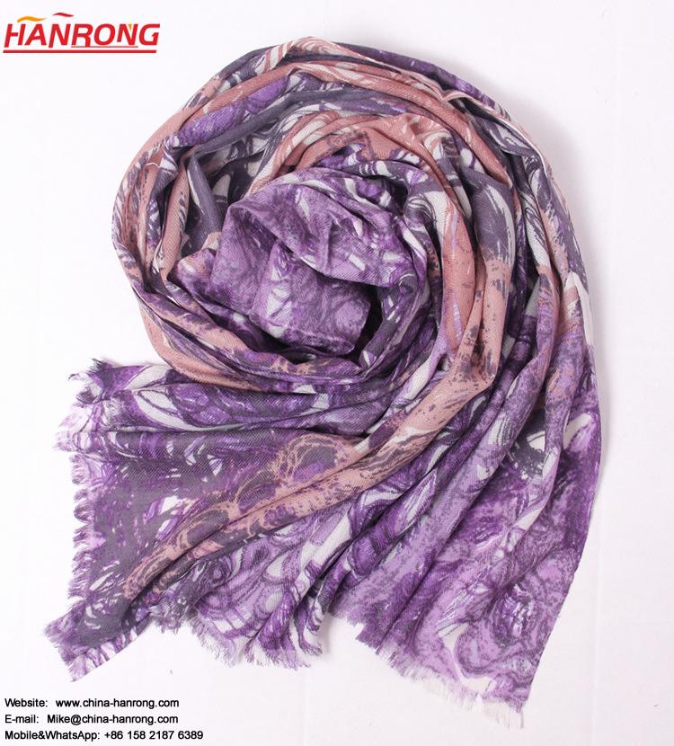 New Fashionable Factory Outlet Large Area Flowers Printed Women Cashmere Pashmina Scarf