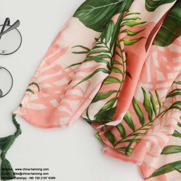 Female Customized Colorful Leaf Printing Cotton Scarf Summer Outdoor Travel Sand Beach UV Protection Fringe Cotton Scarf